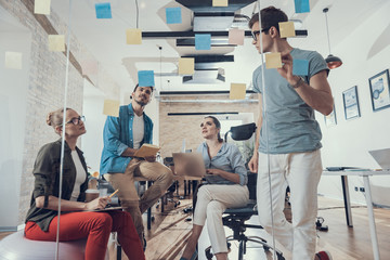 汽车大梁撞歪了能修好吗