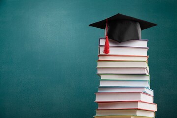 轮胎上的速度等级V代表最高时速为多少？