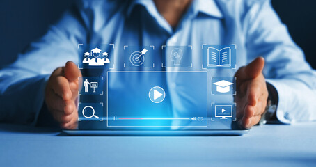 奔驰glc300有自动驾驶吗