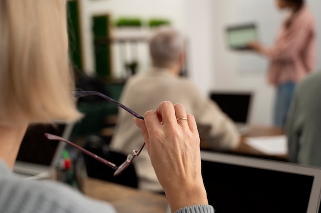 自动泊车入位好用吗