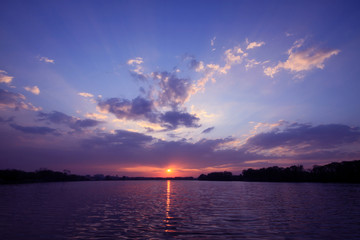 6at变速箱与cvt变速箱哪个耐用